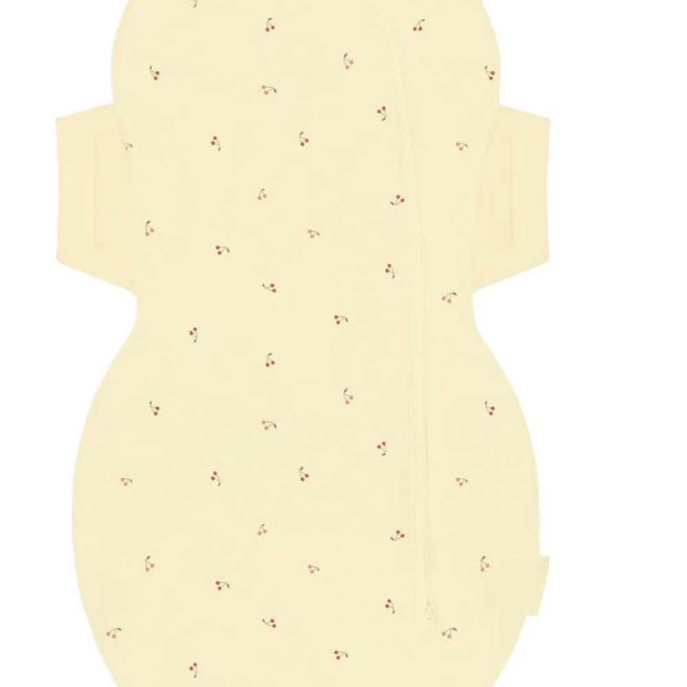 Snoo butter Cherry-Print Baby Swaddle Sack and matching sheet - Picture 3 of 3